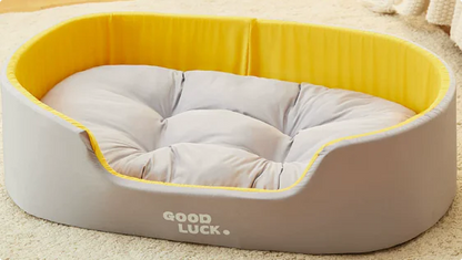 All-Season Cozy Pet Bed with Easy-Clean Cover